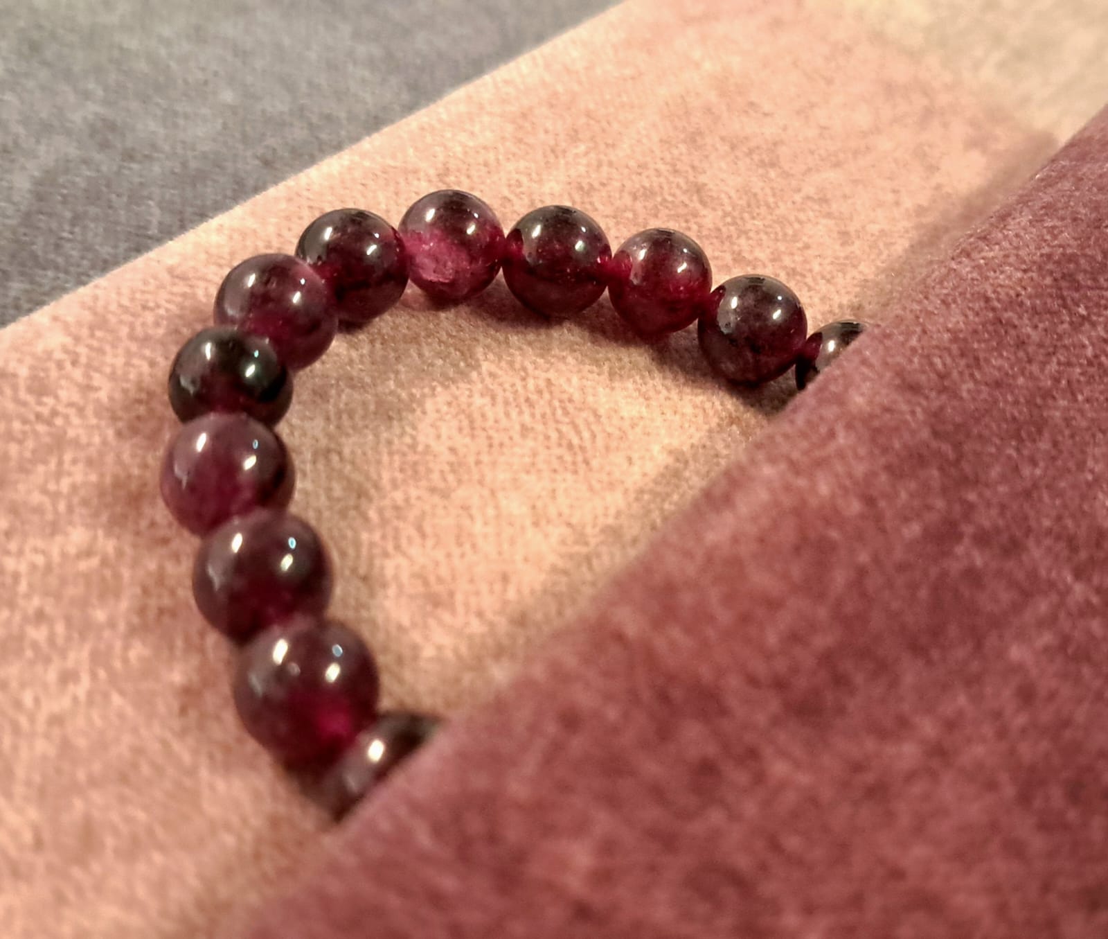 Bracciale Elastico in Granato